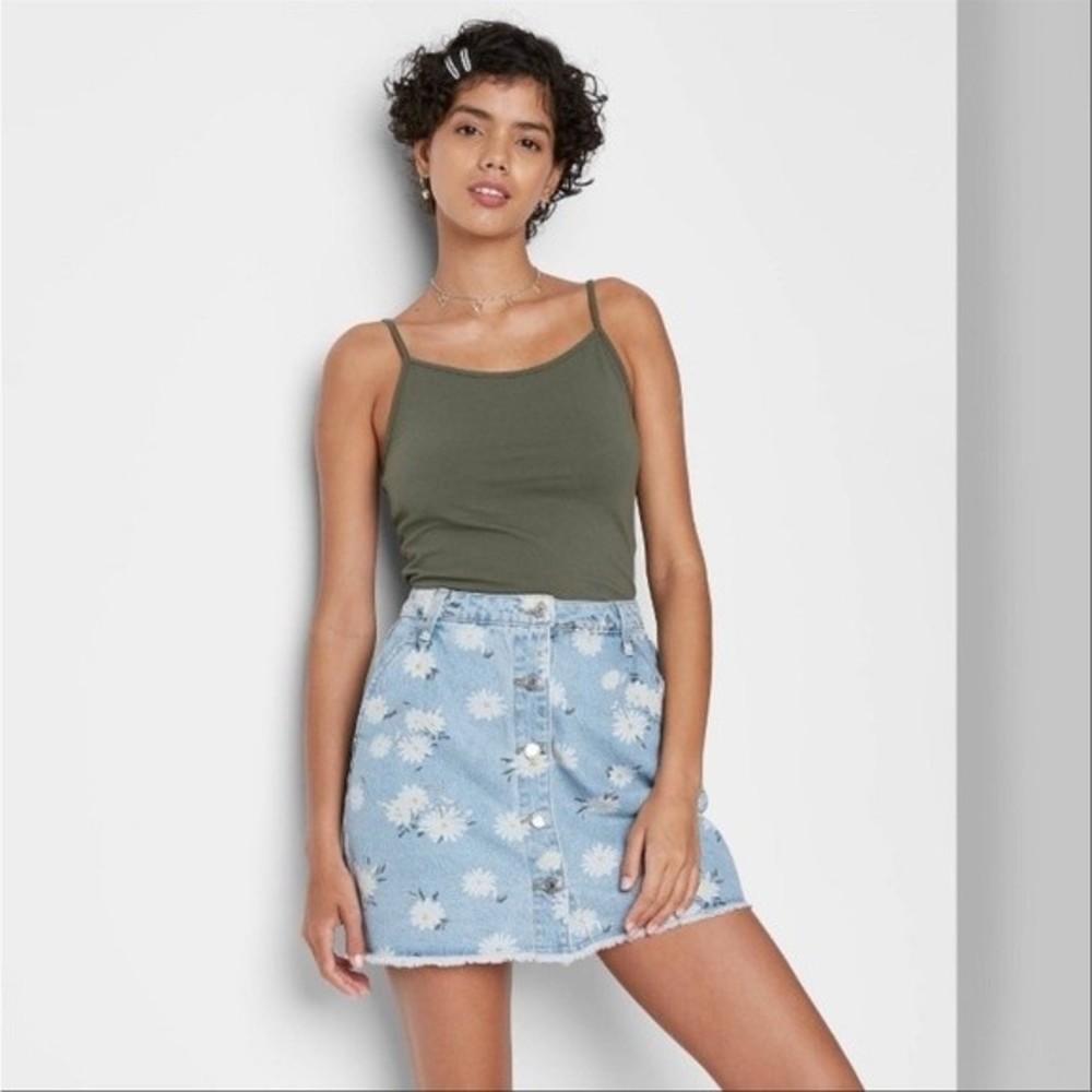 Wild Fable Slim Fit Green Cropped Cami Tank Top